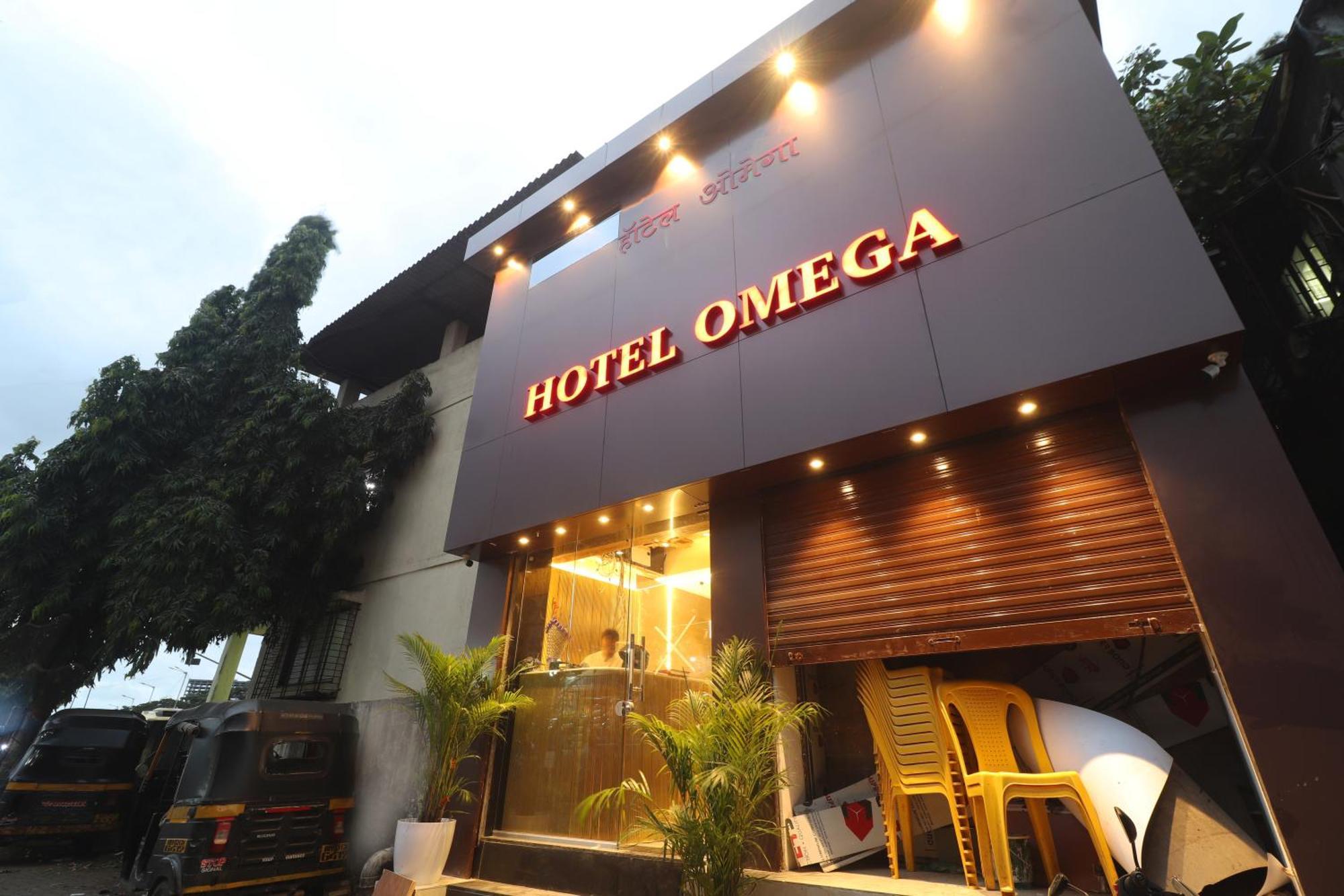 Hotel Omega Bombay Esterno foto